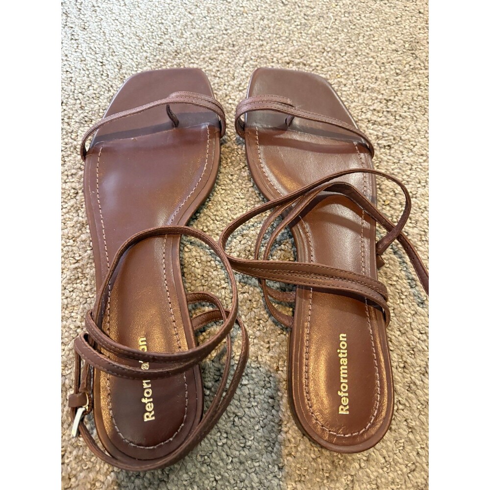 Reformation Brown Strappy Flat Sandals Women's Size 7